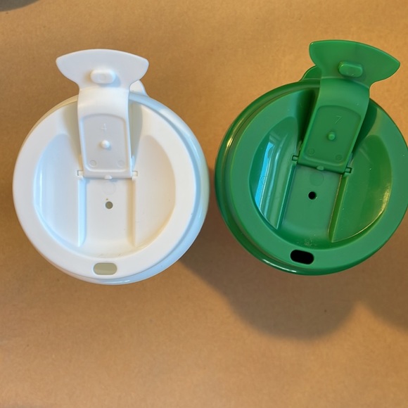 Hershey Park Christmas Candylane Travel Mugs - Picture 4 of 11